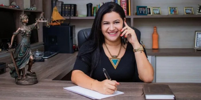 How to Find the Best Virtual Receptionists - Hello Rache